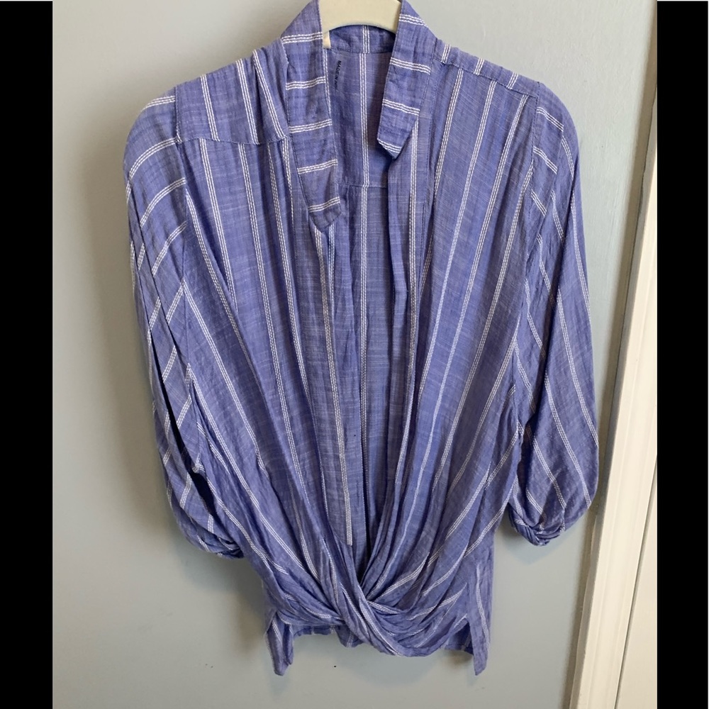 Lightweight blouse